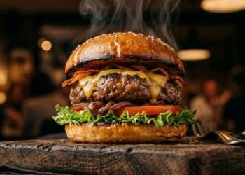 As 3 melhores carnes para hambúrguer caseiro, segundo açougueiros e churrasqueiros