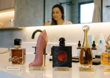 Perfumes femininos que mais recebem elogios em encontros à noite em 2026
