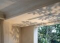 Os arquitetos concordam: no verão, muitos ligam o ar condicionado, mas há algo melhor como uma rede de dutos