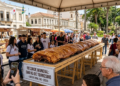O recorde de 506 kg de torresmo que colocou esta cidade de Minas Gerais no mapa da gastronomia brasileira