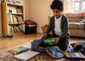 Pesquisas sugerem que crianças que precisavam organizar a própria mochila todos os dias estavam treinando algo que educadores hoje chamam de função executiva