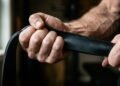 Treino de força duas vezes por semana para preservar músculos com a idade