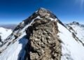 O mistério do Everest, a 8.848 metros de altitude existem fósseis de um oceano que desapareceu