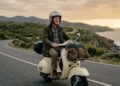 O aposentado de 66 anos que viajou para mais de 40 países em uma Vespa
