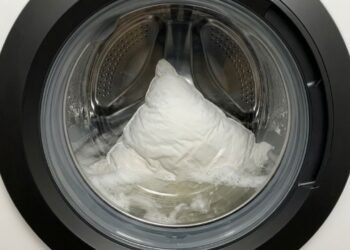 Como lavar travesseiros sem deformar o enchimento de forma simples