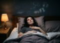 Segundo a psicologia, pessoas que criam cenários imaginários antes de dormir não estão apenas se distraindo, mas também processando emoções, reorganizando pensamentos e tentando dar sentido às experiências do dia em um nível mais profundo da mente