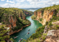 O paraíso das águas turquesa em Minas Gerais reúne cânions, trilhas, gastronomia típica e um dos maiores lagos artificiais do mundo
