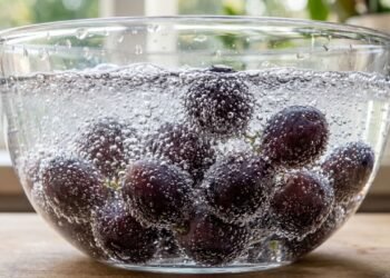 como lavar uvas