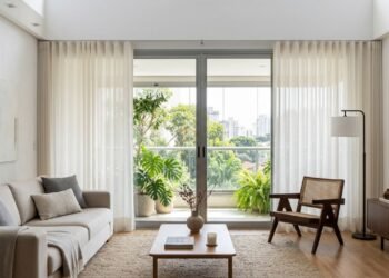 A solução japonesa elegante que está fazendo muita gente abandonar as cortinas convencionais