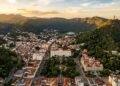 cidade no vulcão