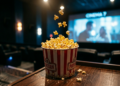 Por que a pipoca do cinema tem um gosto único que você nunca consegue imitar em casa? O ingrediente secreto