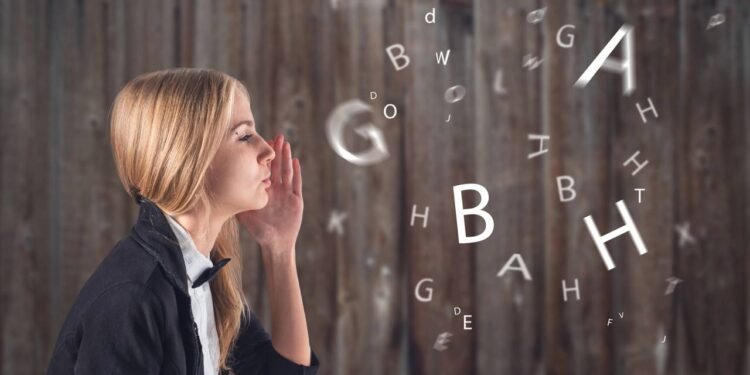 A primeira menção ao significado de corroborar efêmero ajuda a estruturar teses robustas e convincentes. - Créditos: depositphotos.com / undrey