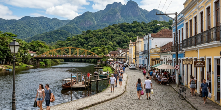 A pequena vila serrana e litorânea perto de Curitiba que se tornou o destino favorito para quem busca qualidade de vida