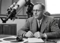 Citação do dia de Edwin Hubble: “O tempo passado é finito, o tempo futuro é infinito” – um poderoso lembrete de que o futuro nunca está definido
