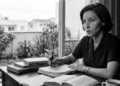 Frase de Clarice Lispector no dia: “Não se preocupe em entender. Viver ultrapassa qualquer entendimento”. Uma reflexão sobre controle e entrega em tempos de excesso mental
