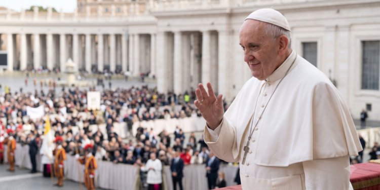 Papa Francisco, líder da Igreja Católica: "Deus nunca se cansa de perdoar, somos nós que nos cansamos de pedir misericórdia.”