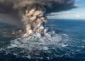 A erupção de Tonga mudou o que cientistas entendiam sobre grandes explosões naturais