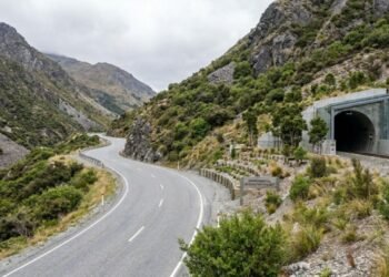 Túneis gigantes construídos sob os Alpes da Suiça escondem uma função inesperada que está ajudando a salvar o meio ambiente