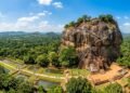 O palácio erguido sobre uma montanha há 1.500 anos ainda intriga engenheiros do mundo inteiro