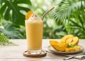 Nem manga, nem maracujá: a “fruta dourada” que tem gosto de doce de leite e a cor de uma gema de ovo