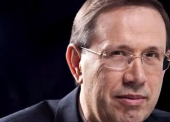 O conselho de Carlos Wizard que mostra onde pessoas de sucesso colocam seu dinheiro primeiro