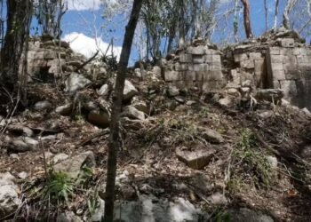 Cidade maia perdida por mil anos é encontrada sob a floresta no México e surpreende arqueólogos