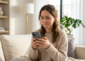 8 coisas que alguém que cresceu precisando agradar todo mundo diz em conversas casuais