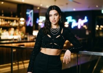 Dua Lipa, cantora de 30 anos: “Este é o exercício que faço todos os dias para me manter em forma”
