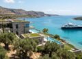 O verdadeiro paraíso dos bilionários na Grécia fica longe de Mykonos e Santorini e quase ninguém conhece