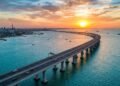 ponte sobre o mar