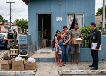 Família mora há 22 anos em terreno abandonado, paga IPTU e constrói duas casas, mas descobre que isso nem sempre garante usucapião