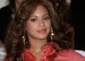 Reflexão do dia de Beyoncé: “Eu crescia em confiança, mas ainda tentava agradar a todos ao meu redor.”