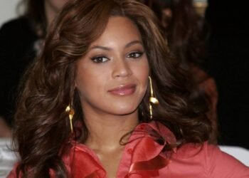 Reflexão do dia de Beyoncé: “Eu crescia em confiança, mas ainda tentava agradar a todos ao meu redor.”