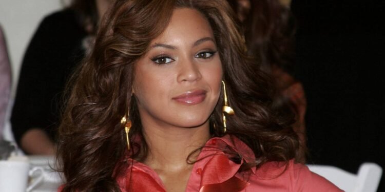 Reflexão do dia de Beyoncé: “Eu crescia em confiança, mas ainda tentava agradar a todos ao meu redor.”