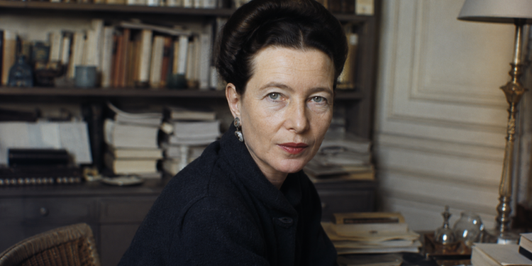 Simone de Beauvoir, filósofa e escritora francesa: “Não se nasce mulher, torna-se mulher.”