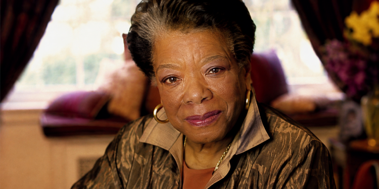 Maya Angelou, escritora e poeta americana: “A coragem é a mais importante de todas as virtudes, porque sem ela nenhuma outra pode ser praticada com constância.”