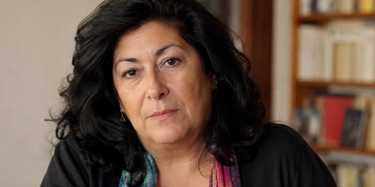Almudena Grandes, escritora espanhola: “Quando um livro realmente agrada, ele conta a nossa própria vida.”