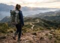 Frase de Lao-Tsé do dia: “Uma viagem de mil milhas começa com um único passo” e a reflexão sobre como grandes mudanças costumam nascer de pequenas decisões tomadas hoje