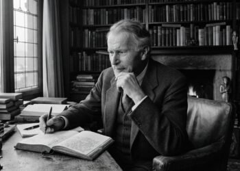 Carl Jung explicou que a solidão surge não da ausência de pessoas, mas de não conseguir comunicar o que realmente importa para nós