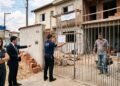 Um herdeiro reformou sozinho o imóvel que ocupava e outra herdeira, dona de 12,5%, pediu a paralisação; a Justiça de Guarulhos travou a obra sob multa única de R$ 50 mil para evitar aumento da futura indenização