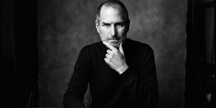 A citação do dia de Steve Jobs: "A única maneira de fazer um ótimo trabalho é amar o que você faz."