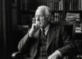 A reflexão de Carl Jung sobre o autoconhecimento: "Até você se tornar consciente, o inconsciente irá dirigir sua vida e você vai chamá-lo de destino."