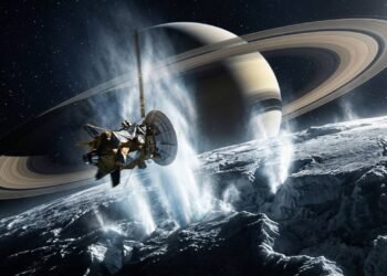 A lua de Saturno que surpreendeu os astrobiólogos: o astro de gelo que esconde um oceano quente e possui os ingredientes para a vida extraterrestre