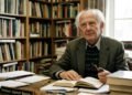Zygmunt Bauman, sociólogo e filósofo polonês: “O consumismo não é sobre acumular coisas, mas sobre a alegria de se livrar delas para comprar novas.”