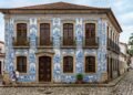 O detalhe por trás dos azulejos portugueses que transformou fachadas antigas em marcas da história brasileira