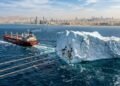 Em 1977, eles transportaram um bloco de gelo com mais de uma tonelada do Alasca para Iowa para estudar se os icebergs poderiam ser transformados em uma fonte de água doce