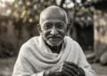 Reflexão de Gandhi sobre a paz: “A vitória conquistada pela violência equivale à derrota, porque é momentânea.”