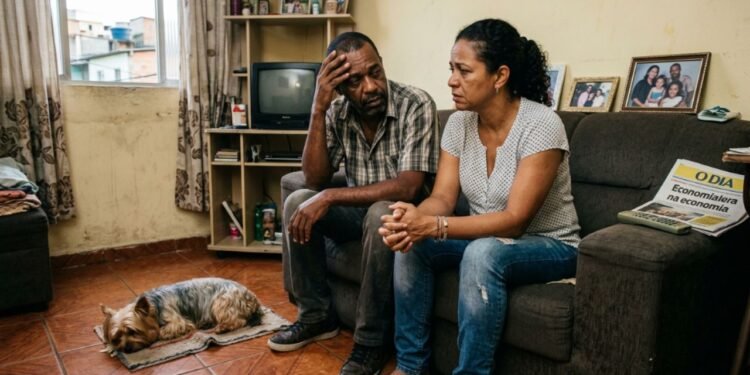 Com o término do relacionamento, a mulher manteve a posse exclusiva do cão e impediu o ex-parceiro de visitá-lo.