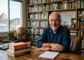Paulo Coelho, escritor brasileiro: “Quando todos os dias parecem iguais, deixamos de notar as coisas boas.”