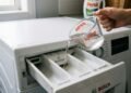 Colocar vinagre na máquina de lavar roupa: para que serve e por que recomendam fazer isso